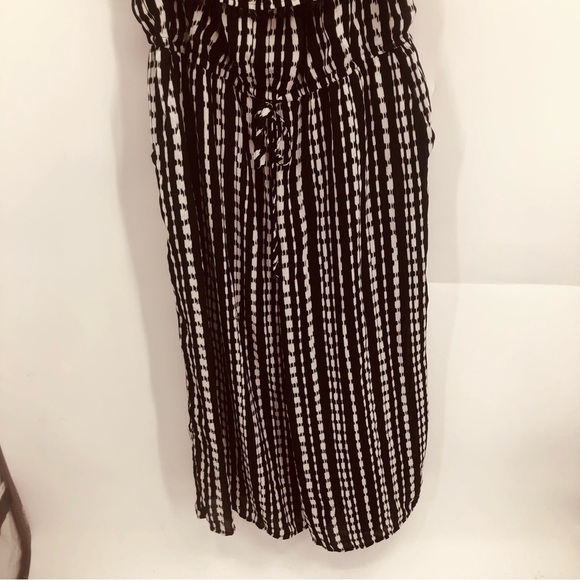ROZ AND ALI BLACK AND WHITE WIDE LEG JUMPSUIT size 2X - Picture 9 of 13